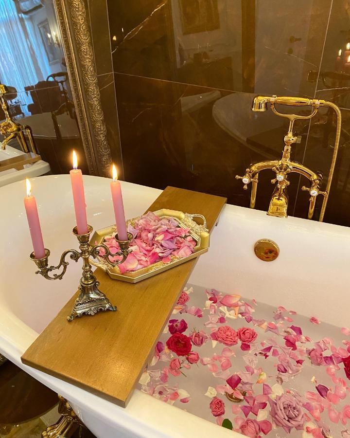 Royal Suite Korca エクステリア 写真
